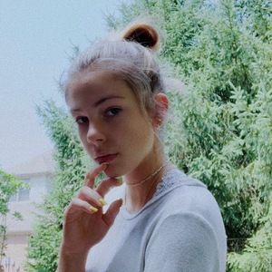 Meet your Posher, Gabrielle